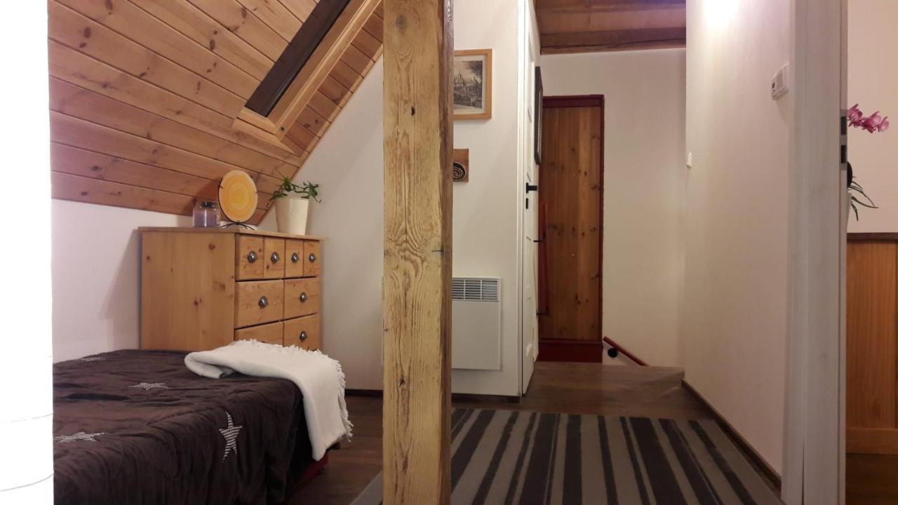 Chaloupka Pod Kanci Stezkou Nova Ves nad Nisou Exterior foto