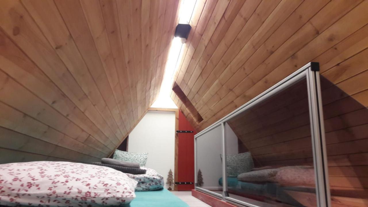 Chaloupka Pod Kanci Stezkou Nova Ves nad Nisou Exterior foto